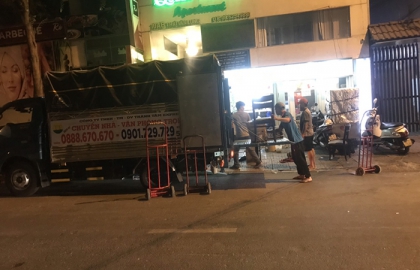 Taxi tải chuyển nhà giá rẻ nào tốt tại TPHCM 