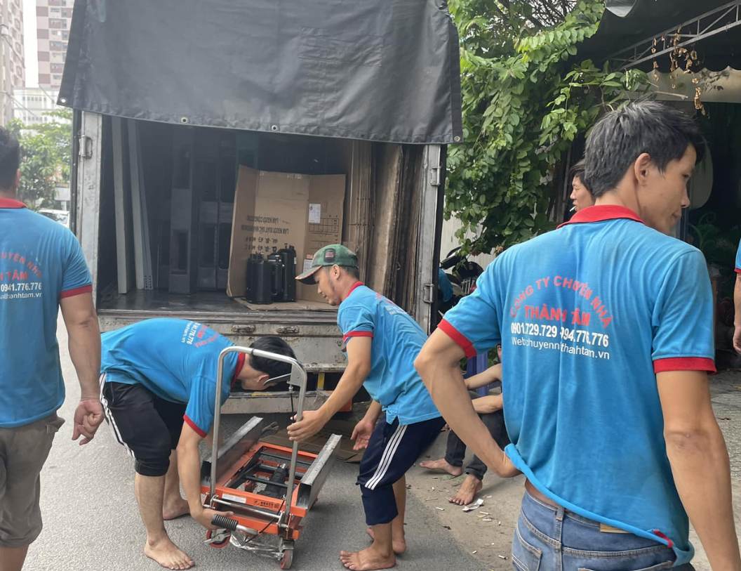 Loại bỏ đồ ít dùng để giảm khối lượng đồ đạc khi chuyển phòng trọ