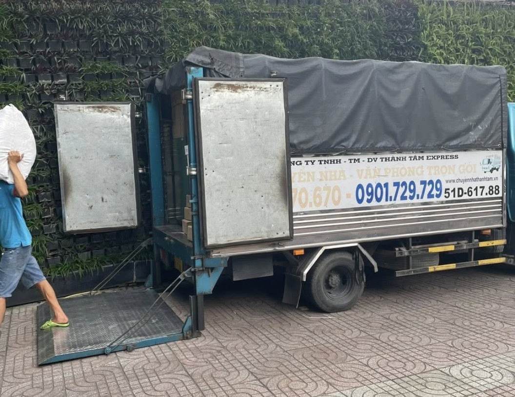 thuê xe chuyển nhà trọ