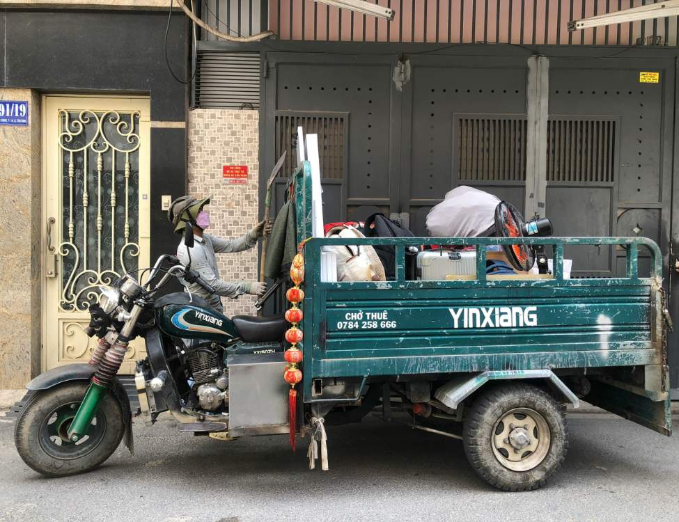 xe ba gác chuyển phòng trọ