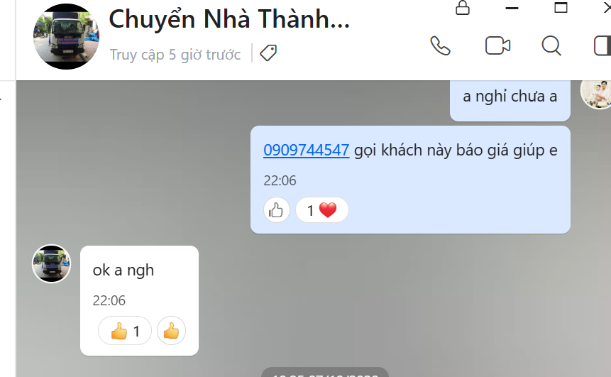 Nhờ bạn bè, người thân giới thiệu dịch vụ chuyển nhà giá rẻ uy tín.