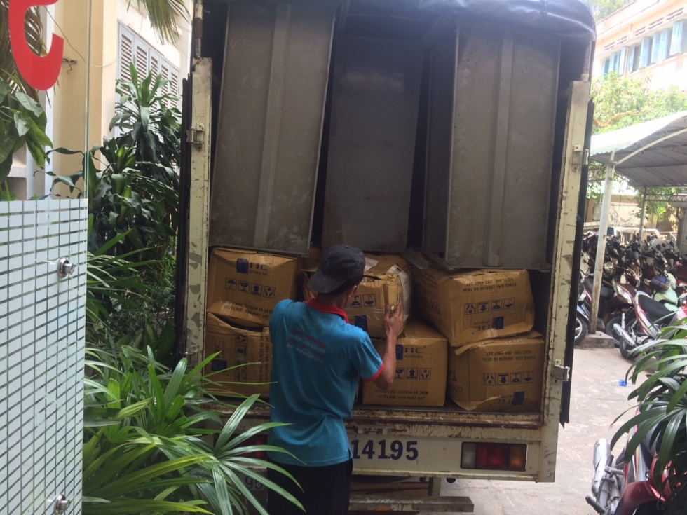 Xe tải chuyển nhà trọn gói