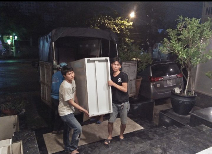 Dịch vụ thuê xe tải chở hàng TPHCM giá rẻ tại Thành Tâm Express