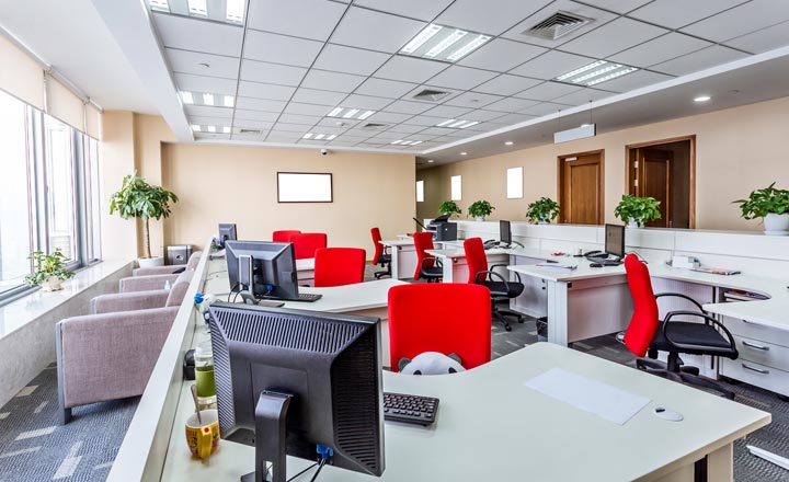 Phong thủy trong văn phòng làm việc luôn được trú trọng khi chuyển đến làm việc