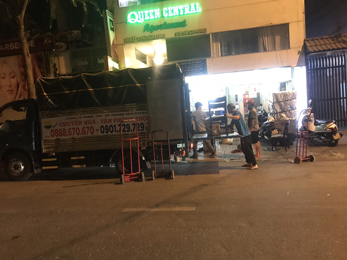 Dịch vụ taxi tải chuyển nhà giá rẻ TPHCM chuyên nghiệp tại Thành Tâm