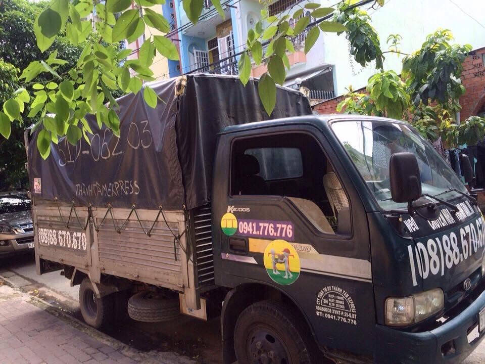 Dịch vụ taxi tải quận 4 trọn gói công ty Thành Tâm Express. 
