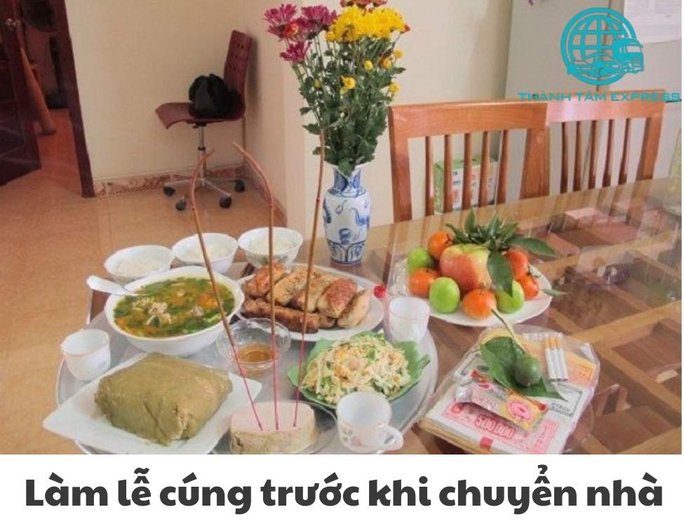Làm lễ cúng trước khi chuyển nhà
