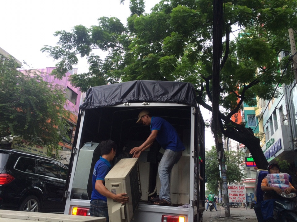 Xe taxi tải quận 7 chuyên cung cấp dịch vụ cho thuê xe chuyển nhà - chở hàng tại quận 7 Công ty Thành Tâm